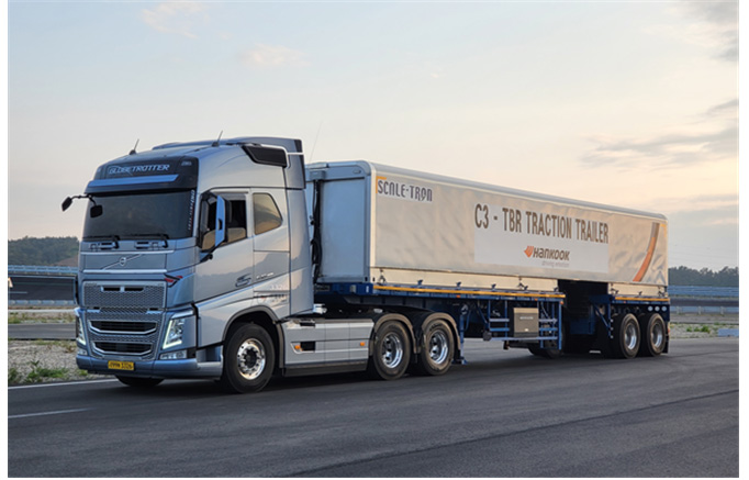 C3 Wet Traction Trailer